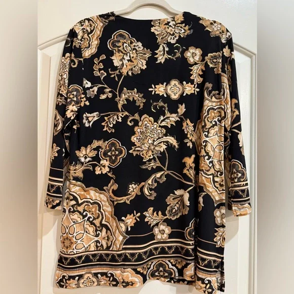 JM Collection Black and Gold Graphic Tunic - Picture 3 of 8